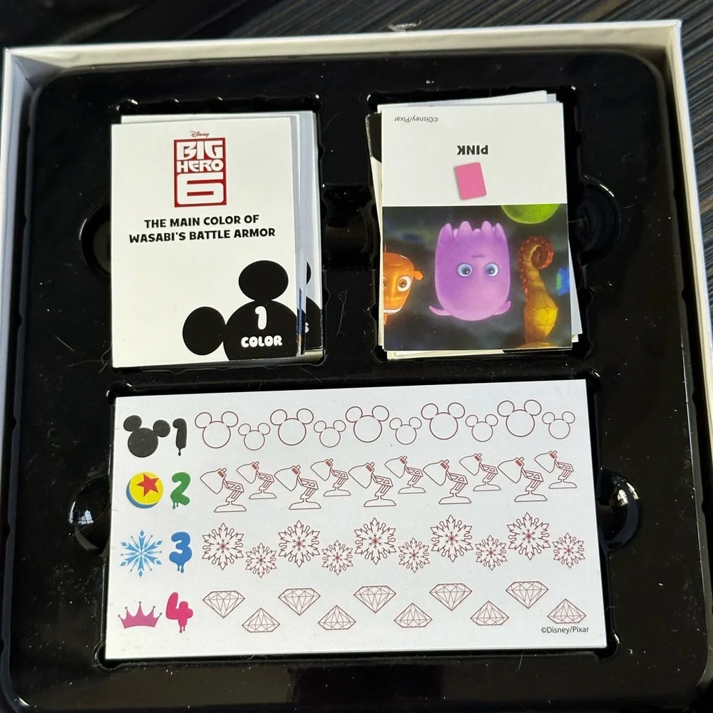 Disney Color‎ Brain Game Mickey Mouse Minnie Mouse Quiz Party Game Complete